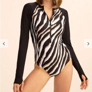 Trina Turk VIVANT HALF ZIP PADDLE SUIT size XL NWT